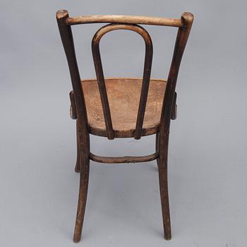 TUOLI, ns "kahvilatuoli", etikettimerkitty Fischel, Tsekkoslovakia, vuosisadanvaihde 1800/1900.