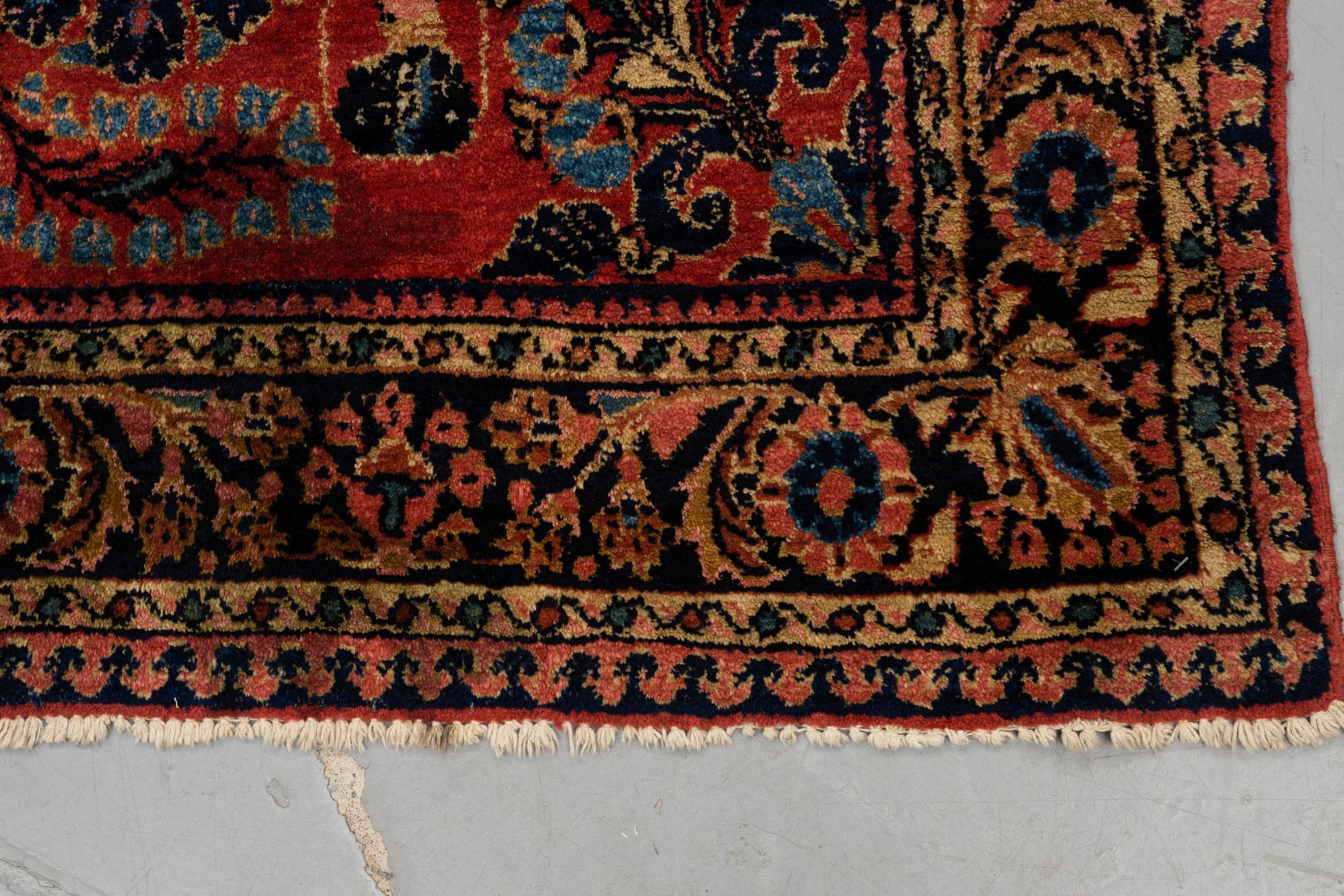 Matta, semiantik Lilihan, figural, ca 191 x 158-161 cm.