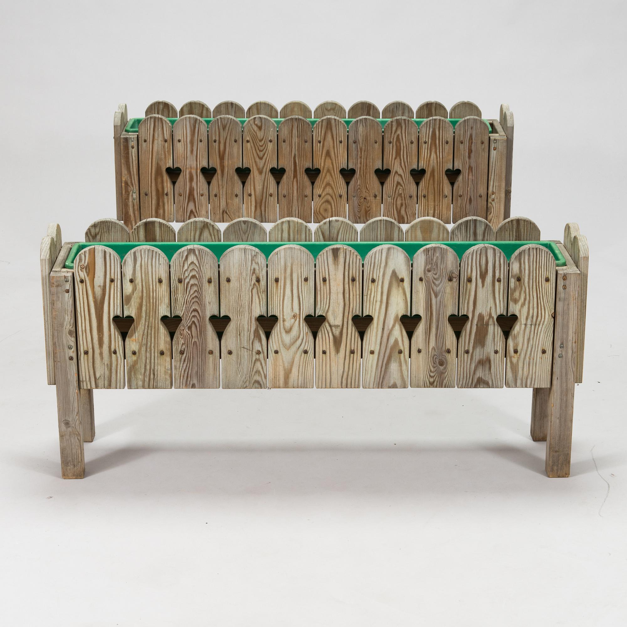 Blombänk, ett par, furu.