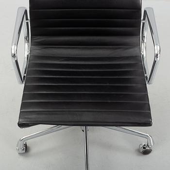 Charles and Ray Eames, an 'EA 117' office chair for Vitra.