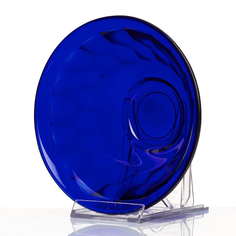 A blue peking glass bowl, Qing dynasty (1644-1912).