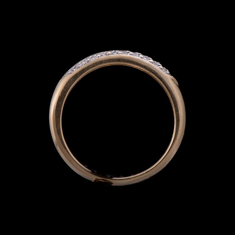 RING, 14K guld, 8/8-slipade diamanter. Vikt ca 3,4 g.
