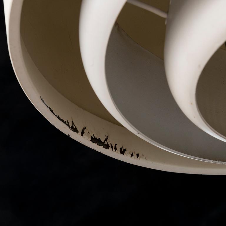 ALVAR AALTO, A pair of 1960s 'AE-9447-2' ceiling lights for Itsu Finland.