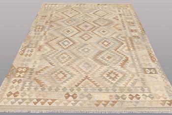 A CARPET, Kelim, ca 302 x 200 cm.