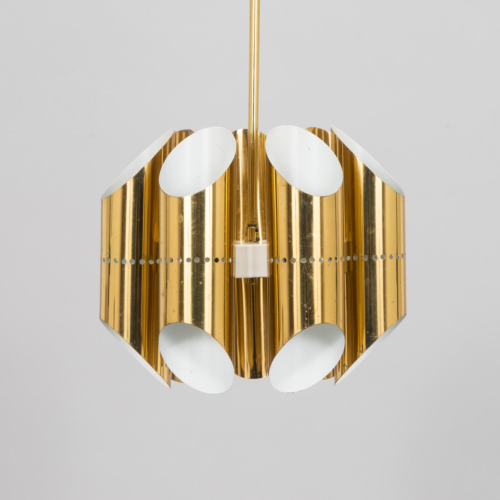 A 1960s/70s pendant light.