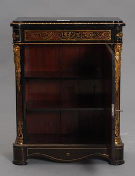 SKÅP, Louis XVI-stil, omkring 1900.