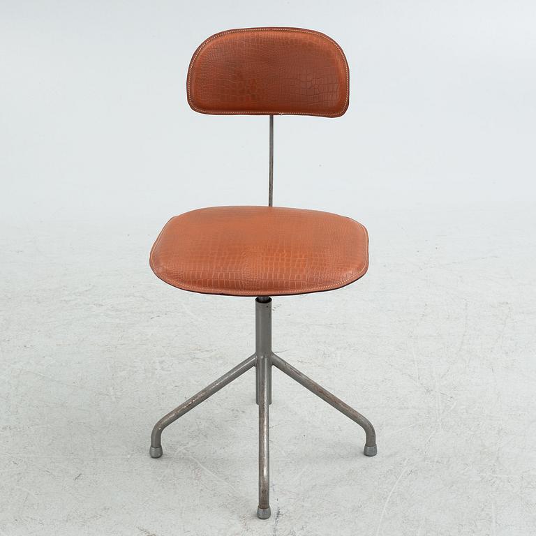 Swivel chair, workshop model, Stålmöbler Örsjö, mid-20th century.