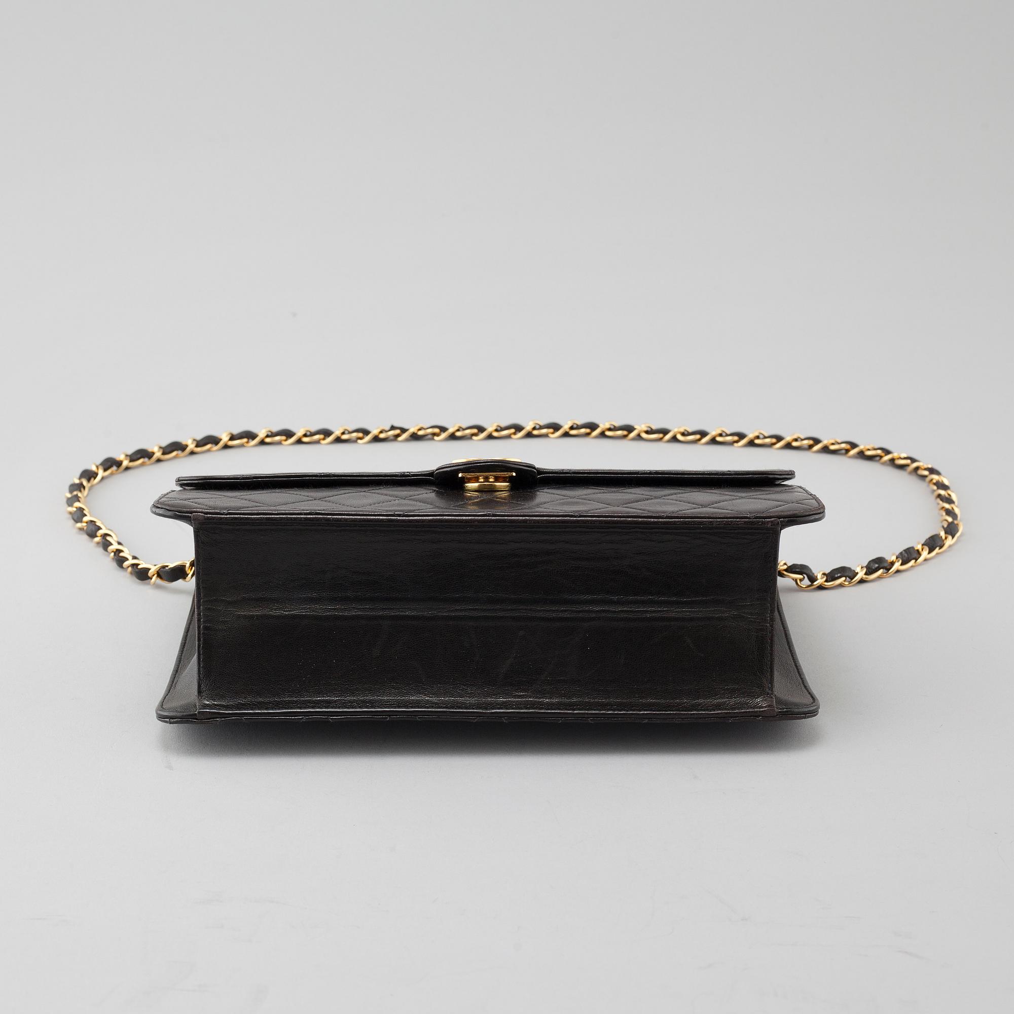 CHANEL, "Flap Bag" väska.