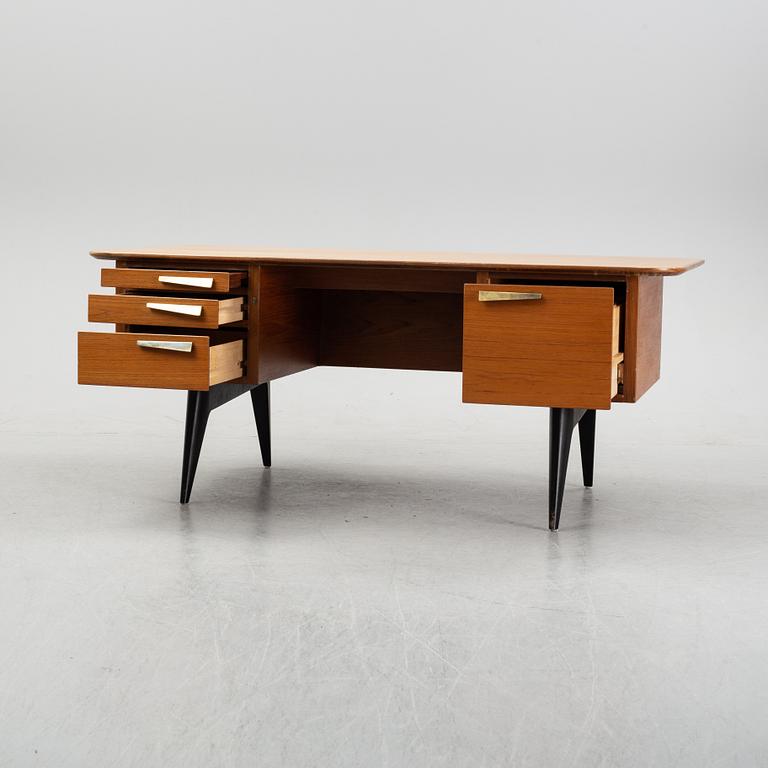 A teak desk by Hadar Schmidt 1950/60's.