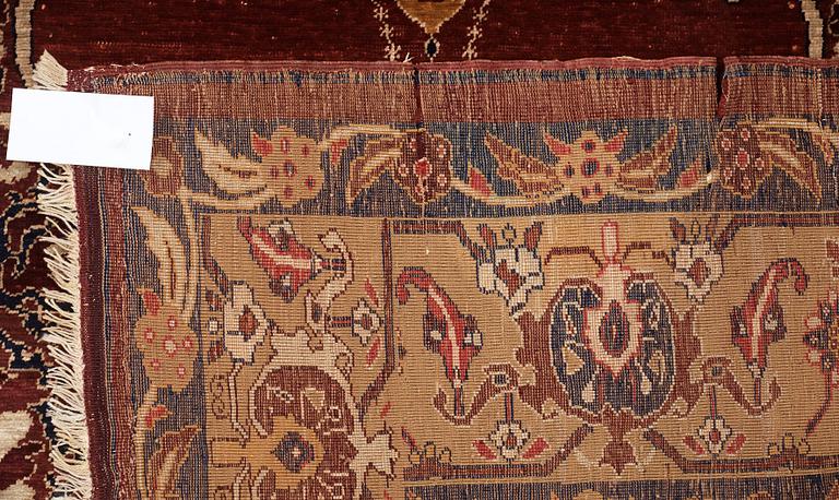 SEMI-ANTIQUE SILK ANATOLIAN. 189,5 x 124 cm.