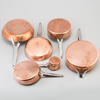 HENNING KOPPEL, 6 copper pots fryingpans and saucepans.