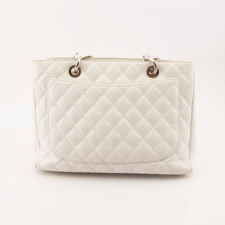 A Chanel bag "Grand Shopping Tote Bag".