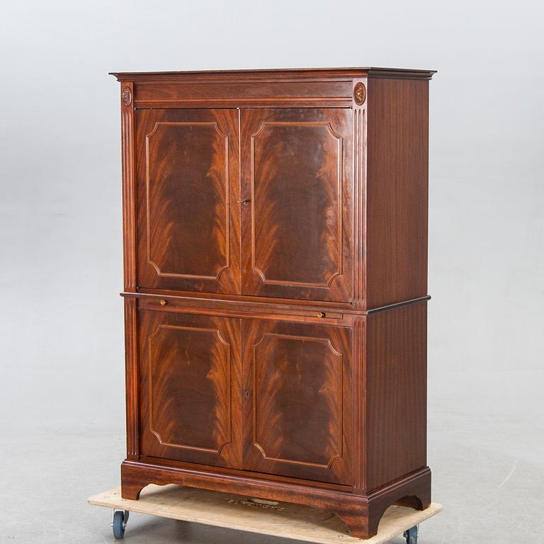 Bar cabinet / cabinet, mahogany, Aurora, second half of the 20th century.