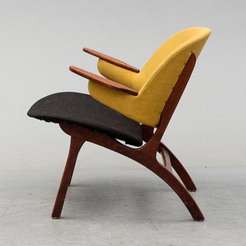 A mid 20th century easy chair model 33A by Carl Edward Matthes, Denmark.