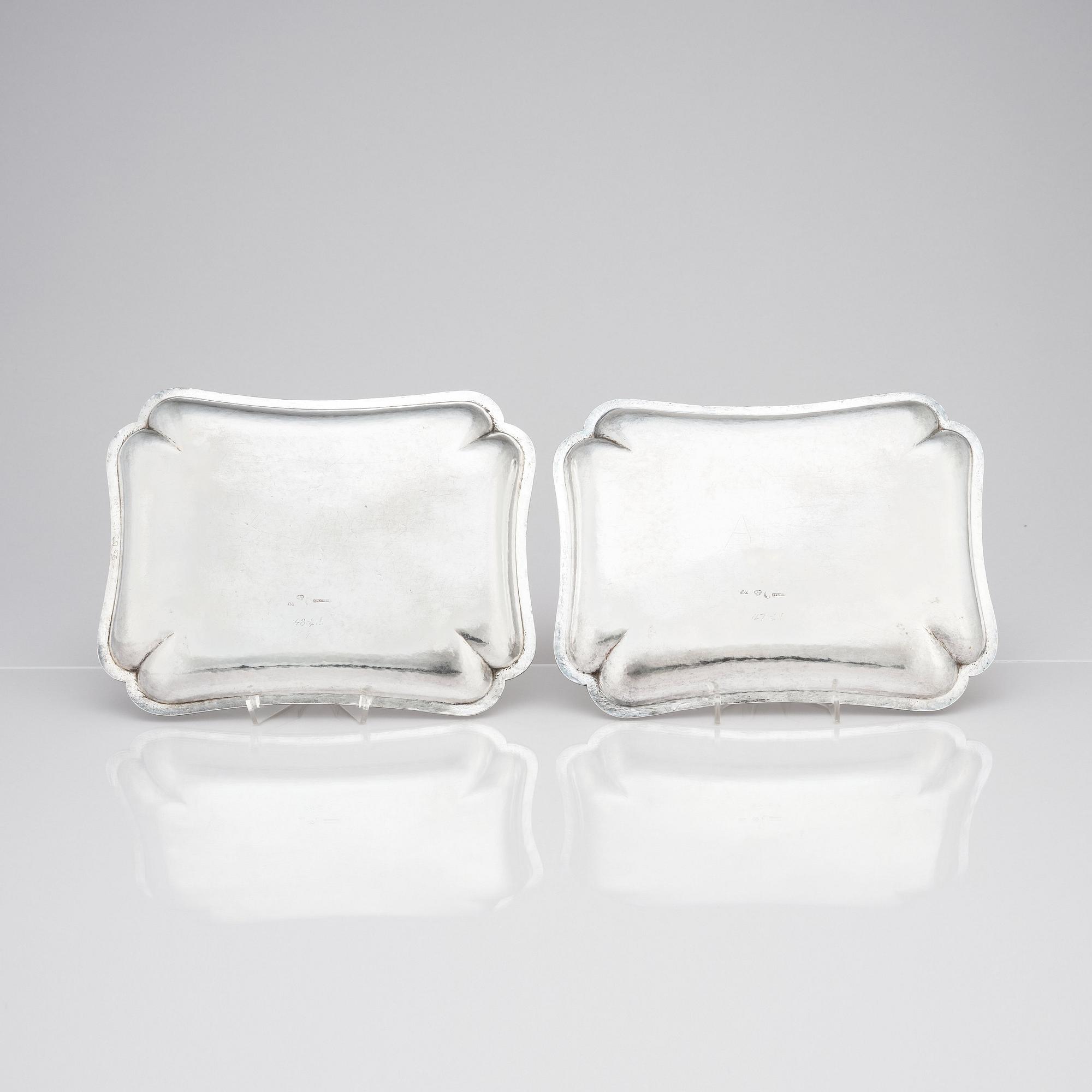 A pair of Swedish 18th century silver dishes, marks of Arvid Floberg, Stockholm 1784.