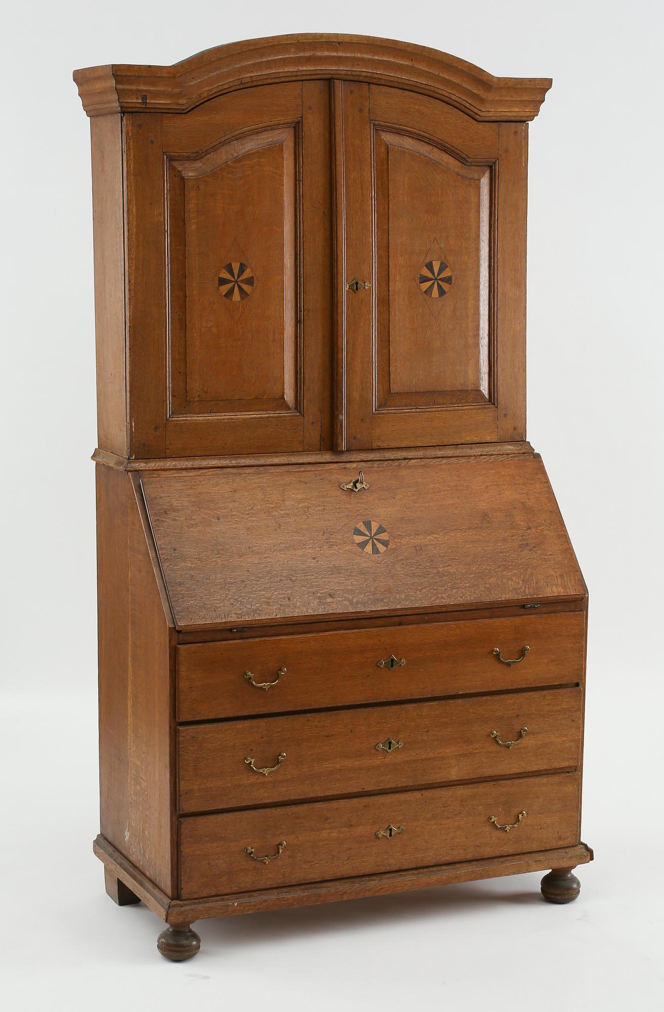 SKRIVSKÅP, Sverige, 1800-tal.