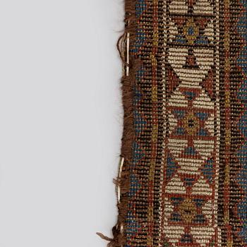 Gallerimatta, Kazak, södra Kaukasus, Ca 248 x  117 cm.