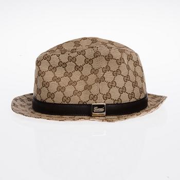 VÄSKA och HATT, Gucci.