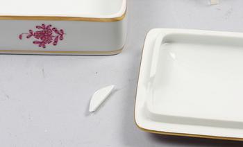 SKRIVBORDSSET, 4 delar, porslin, Herend.