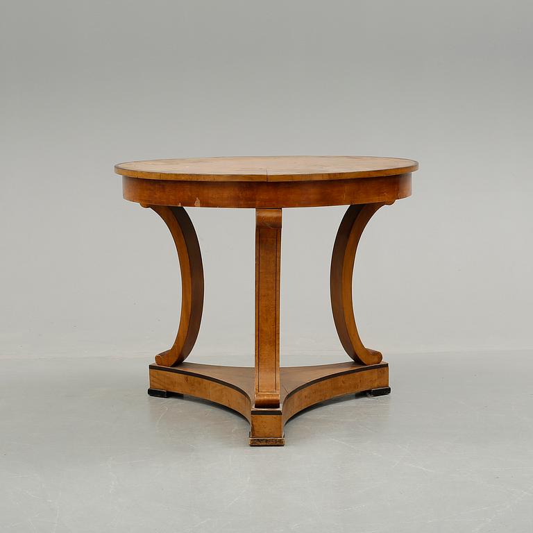 BORD, Karl Johan, 1800-talets första hälft.