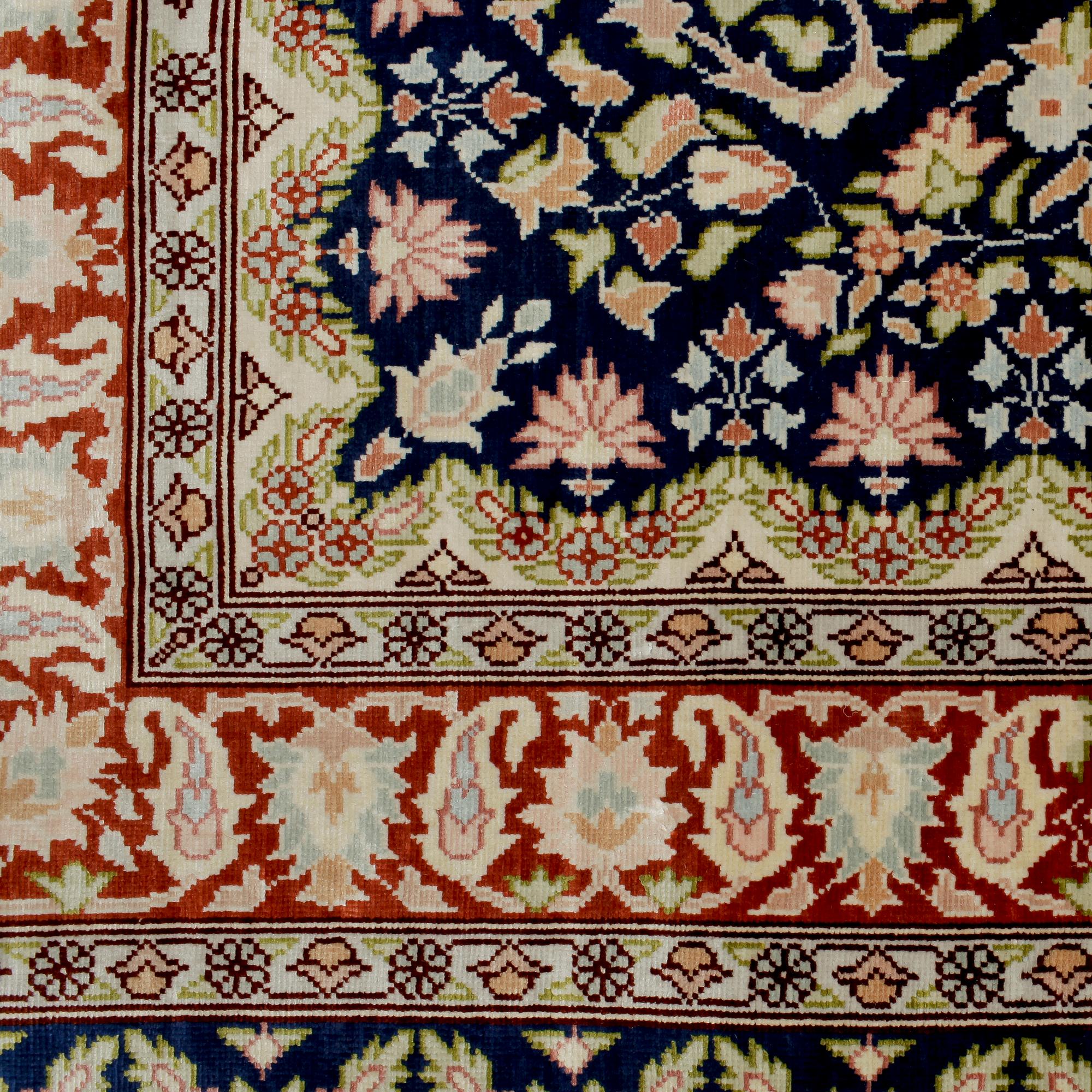 MATTA, silke, Turkiet, sannolikt Hereke, ca 75x47 cm.