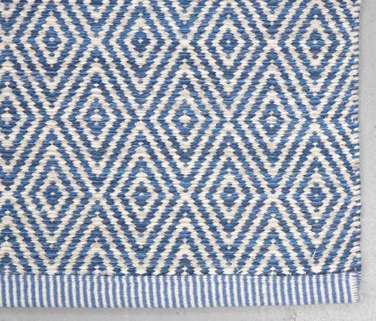 Carpet, flat weave, 'Goose eye XL", Kasthall, ca 223 x 165 cm.