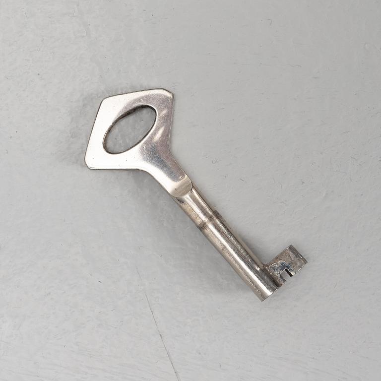 Skåp, 1900-talets första hälft.