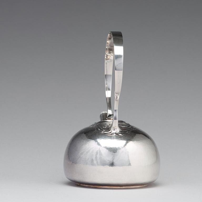 Olle Ohlsson, a sterling silver teapot, Stockholm 1982.