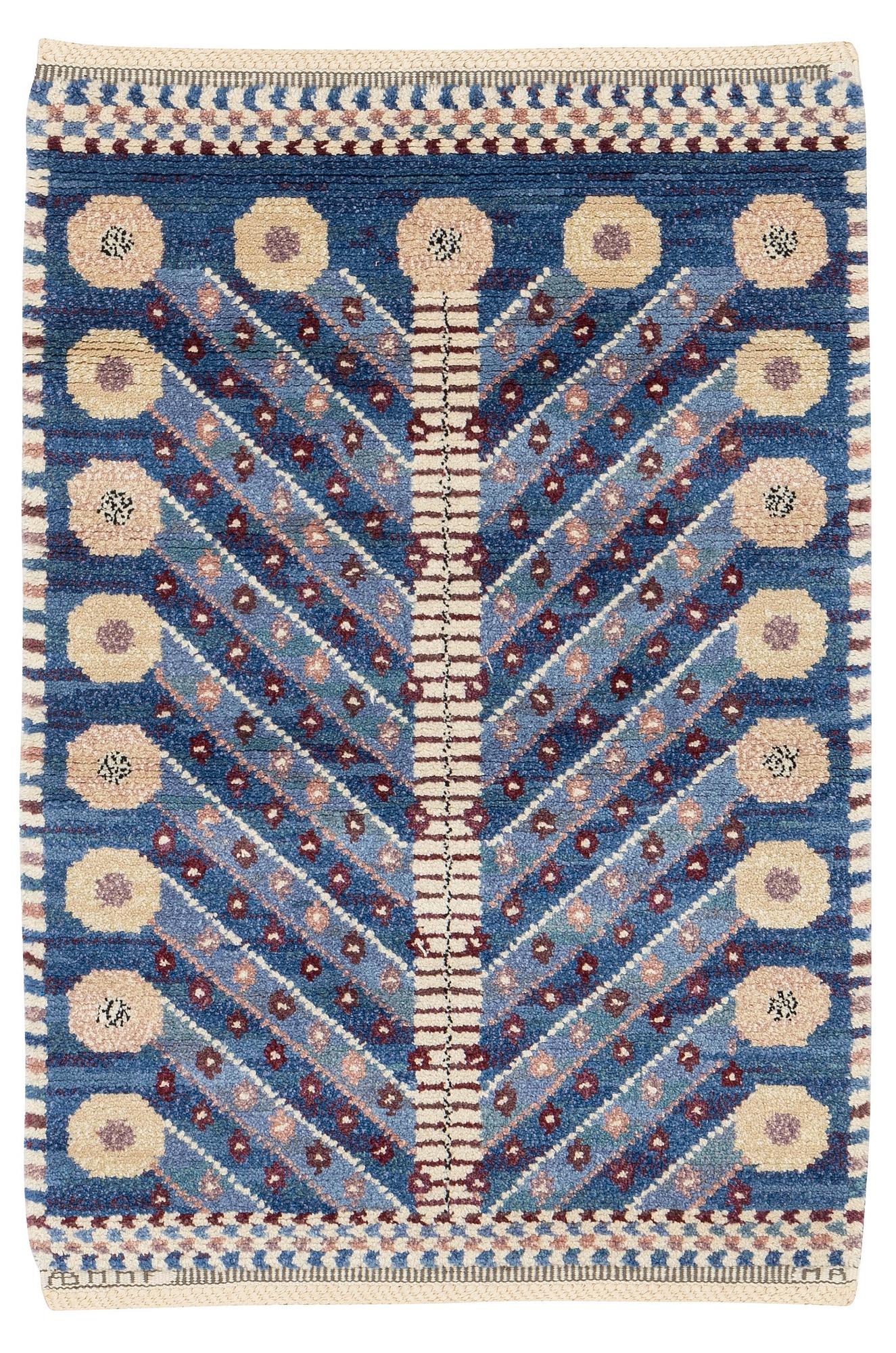 Marianne Richter, matta, "Blå trädet", flossa, ca 117,5 x 85 cm, signerad AB MMF MR.