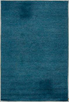 MATTA, "Gry". handtuftad  designad av Gunilla Lagerhem Ullberg, Kasthall. Formgiven 2011.  Ca 300x200 cm.