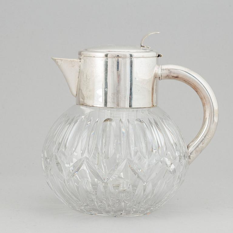 A 20th-century service jug.