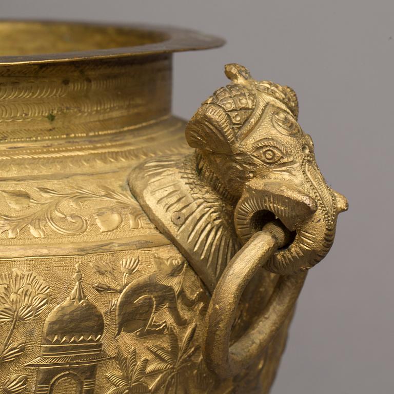 YTTERFODER, orientalisk, 1900-tal.