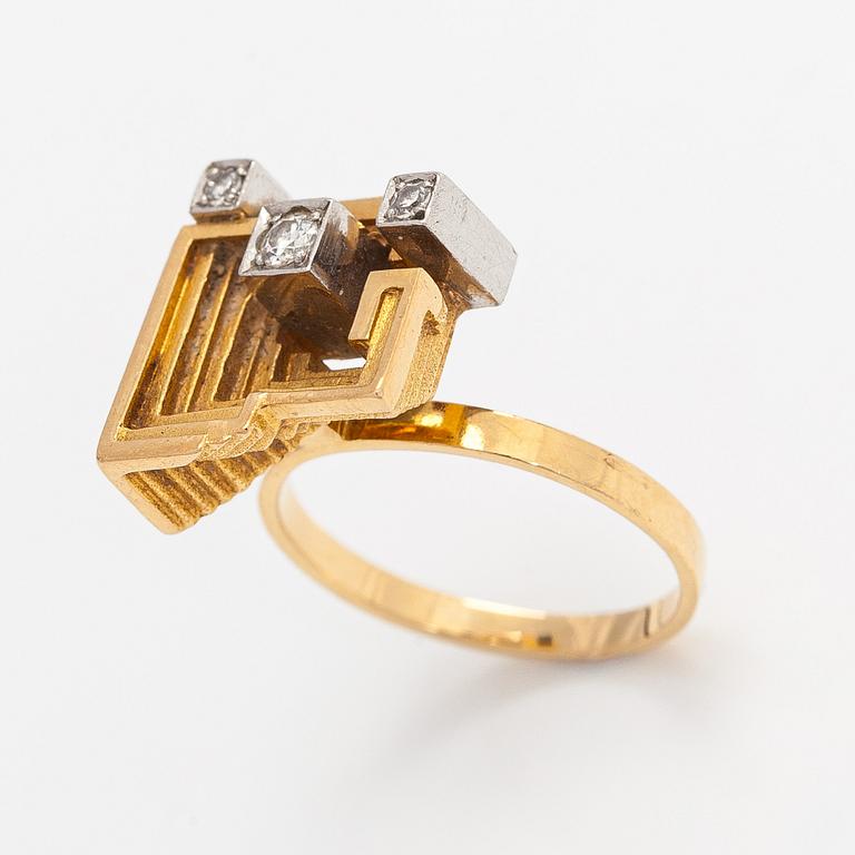 Björn Weckström, ring, "Soltempel", briljantslipade diamanter, 18K guld, Lapponia 1974.