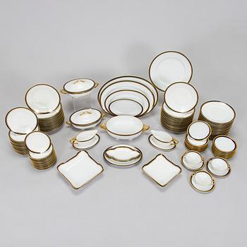 Ruoka-astiasto, 127 osaa, posliinia, "Botticelli" Rosenthal Selb Bavaria, ja Hutschenreuther, Saksa 1900-luvun puoliväli.