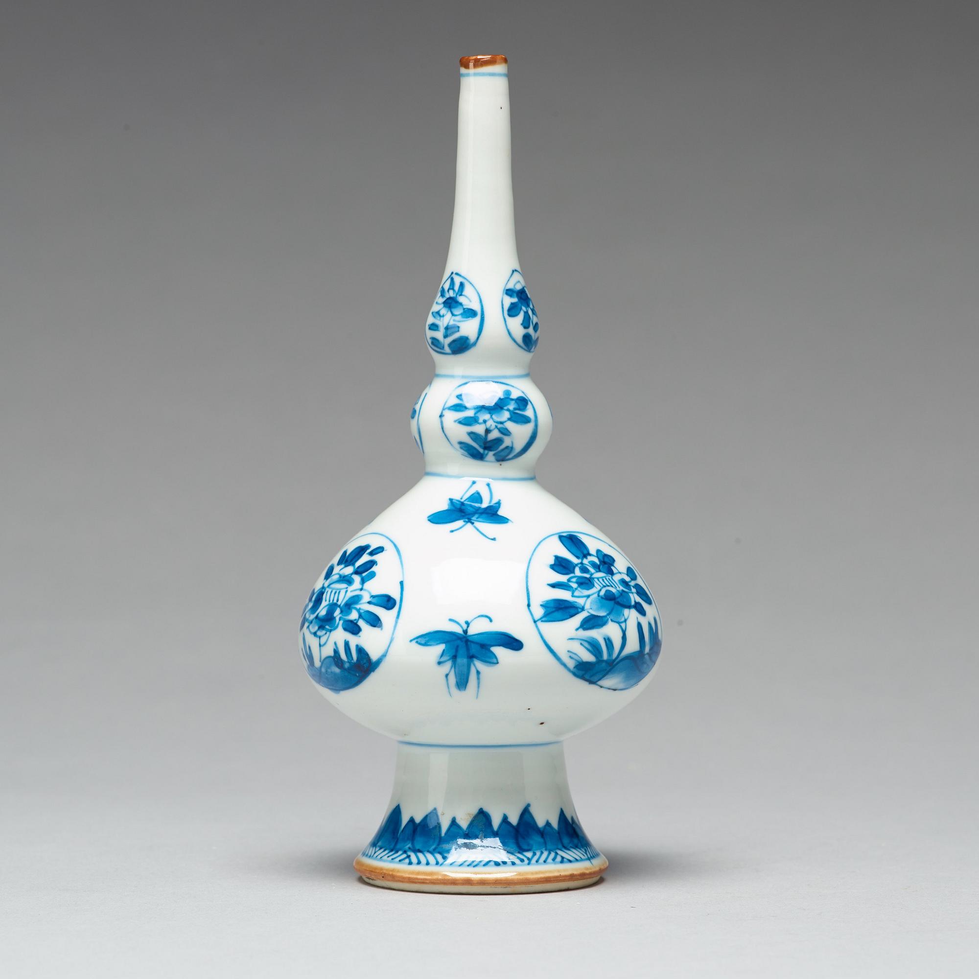 VATTENDROPPARE, porslin. Qingdynastin, Kangxi (1662-1722).