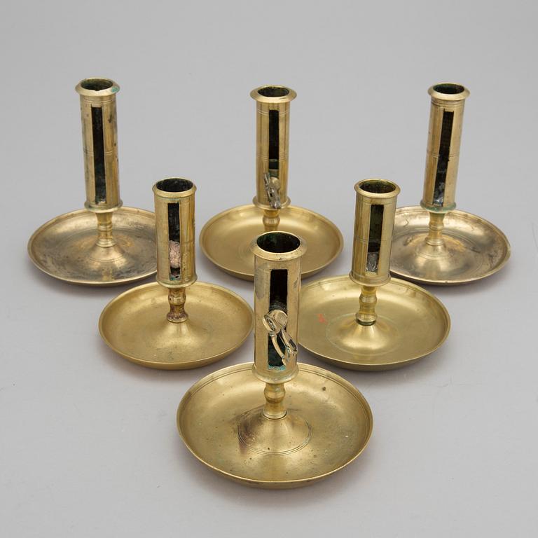 LJUSSTAKAR, 6 st, mässing, 1800-tal.