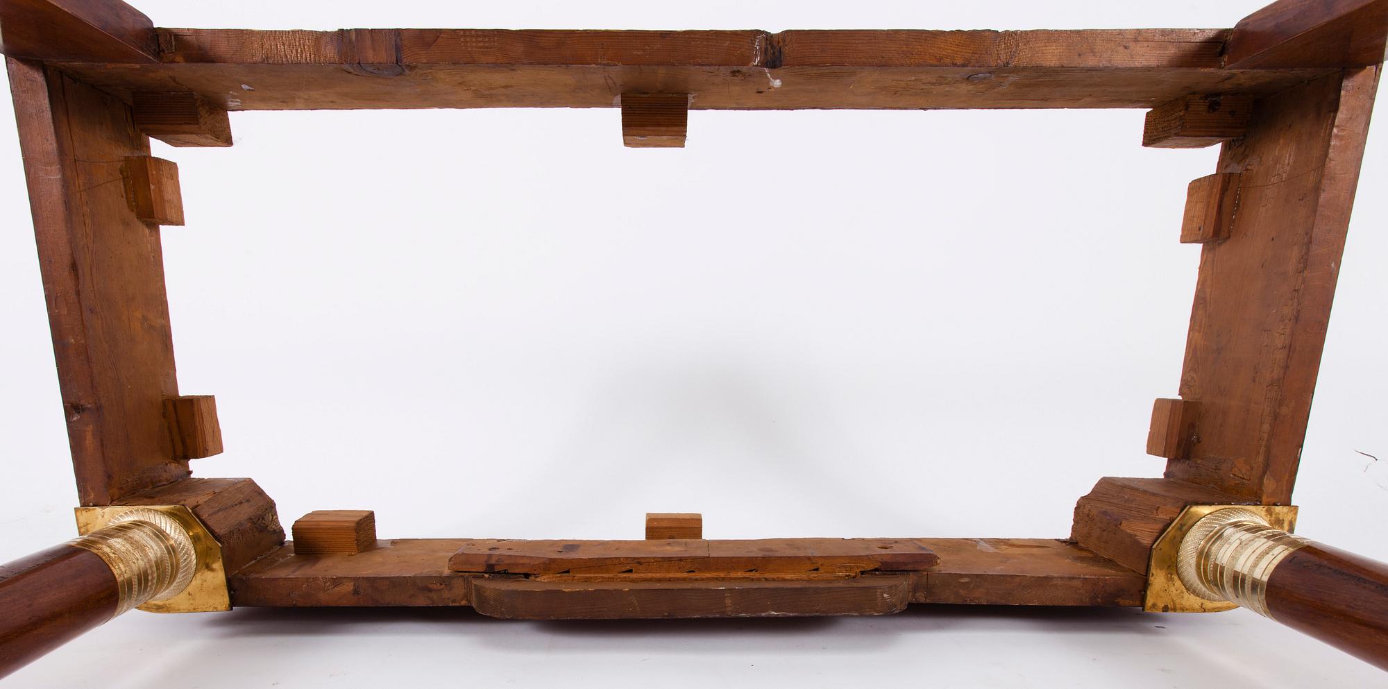 KONSOLBORD, Karl-Johan, 1800-talets första hälft.