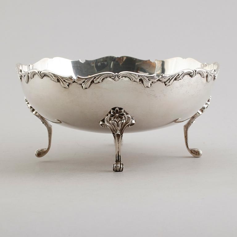 SKÅL, silver, Birmingham 1930. Vikt ca 735 gram.