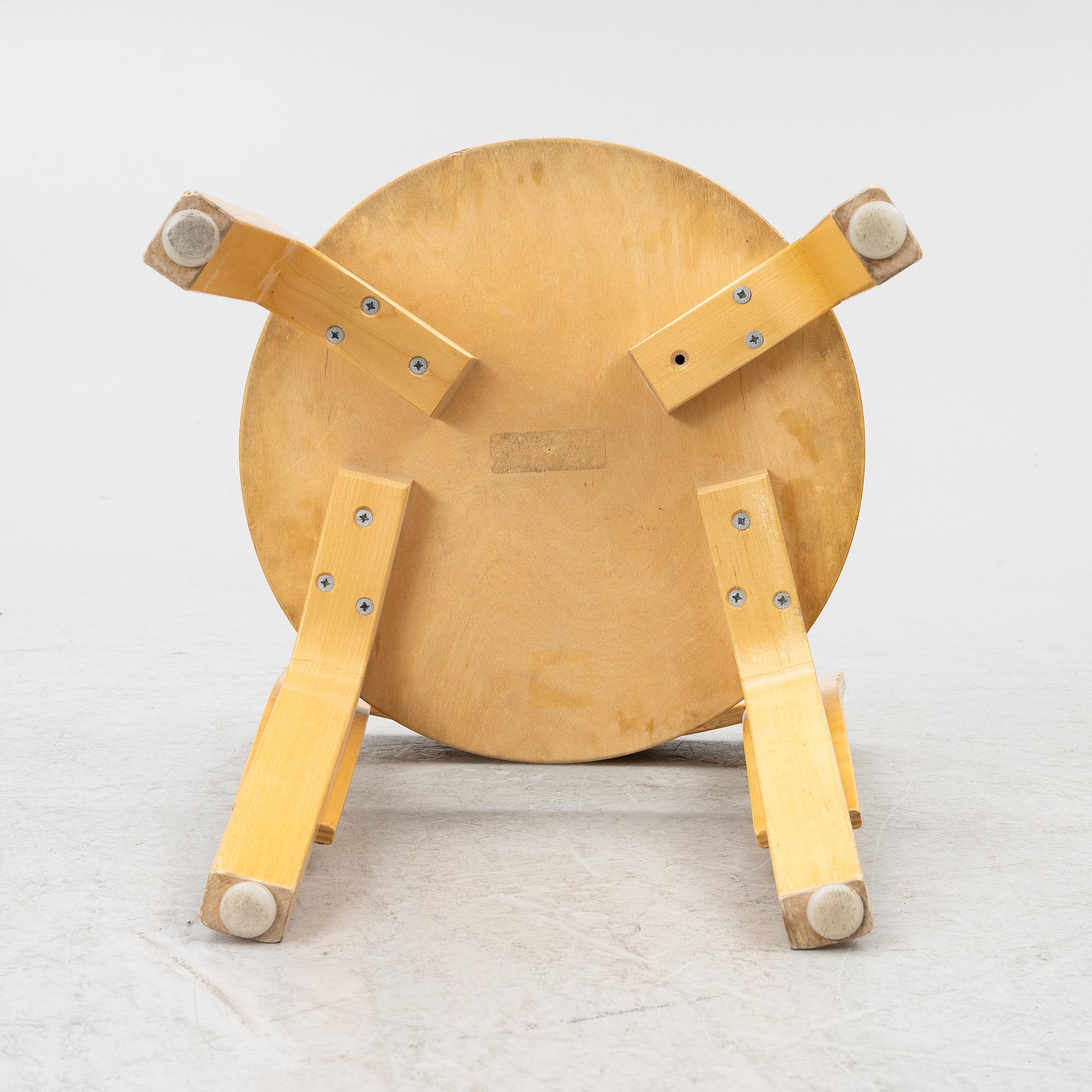 Alvar Aalto, children's chairs, 4 pcs, Artek, Finland.