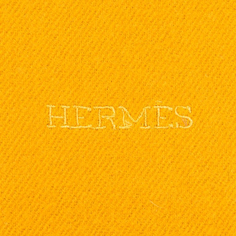 Hermès, huivi.
