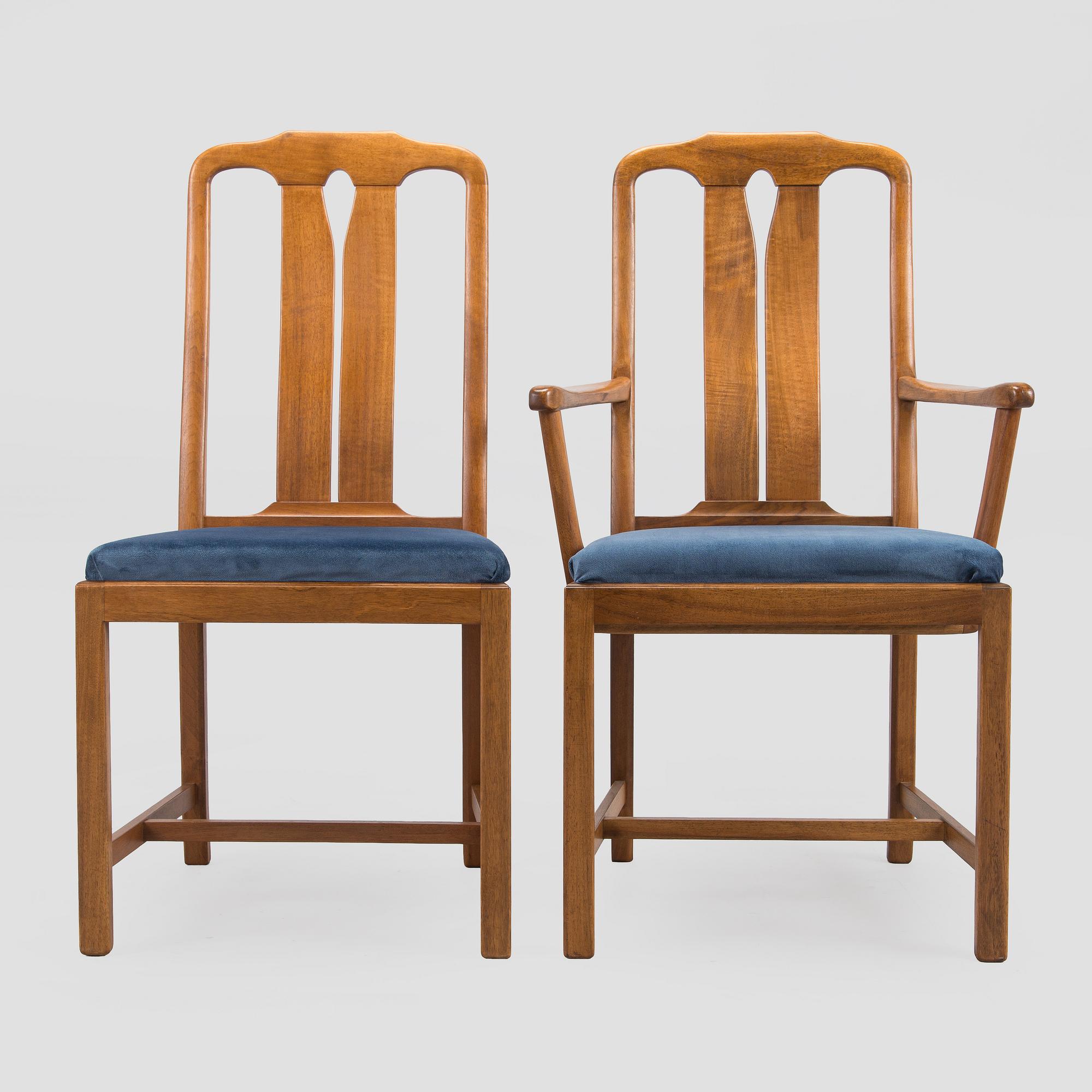Carl Malmsten, 2 karmituolia sekä 6 tuolia, "Amabssadör", Åfors Möbelfabrik, 1900-luvun loppu.