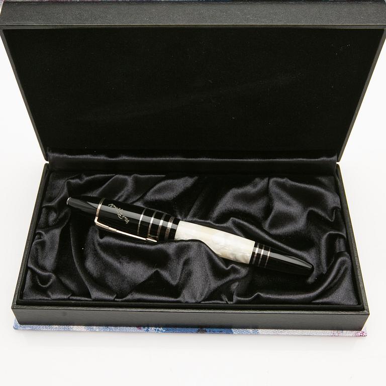 Montblanc, fountain pen, Writer's Edition, “F. Scott Fitzgerald”, Germany, 2002.
