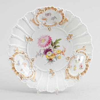 SKÅLFAT, porslin, Meissen, 1800-tal.