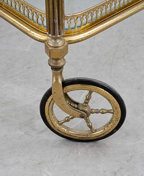 SERVERINGSVAGN, 1900-talets slut.