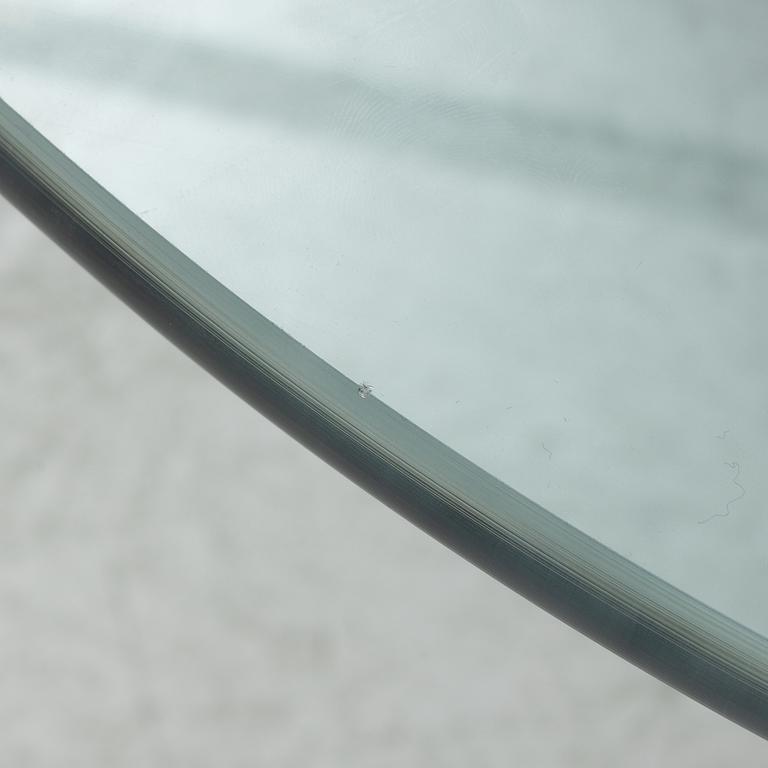 Isamu Noguchi, a 'Noguchi' coffee table, Vitra.