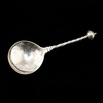 A possibly Norwegian mid 17th century silver spoon.
