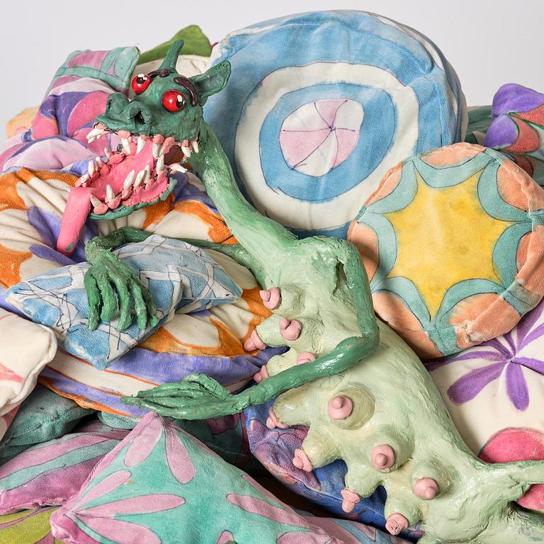 Nathalie Djurberg & Hans Berg, "Dragon on Pillows".
