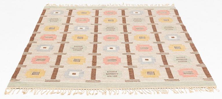 A swedish flat weave carpet, 200 x 160 cm.