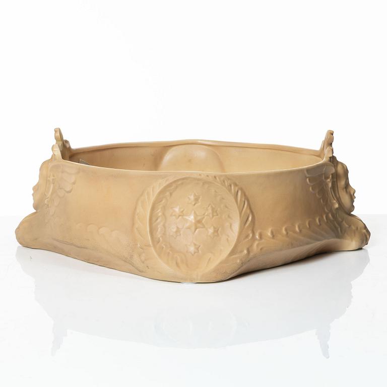 Herman Neujd, jardinjär, flintgods, jugend, Gustafsberg, daterad 1904.