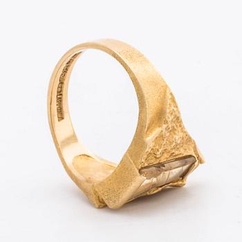 LAPPONIA RING, 18k guld w quartz, design Björn Weckström, Finland 1992.